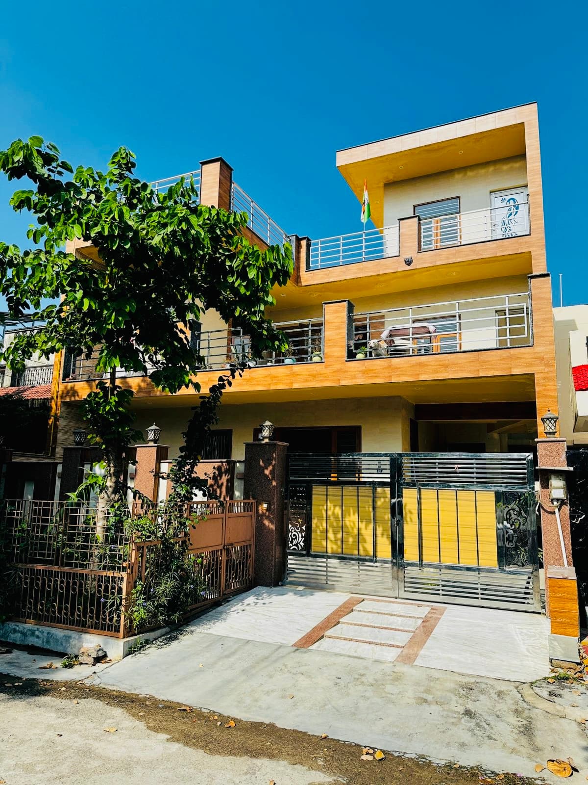 200 MTR SQMT, Omicron I-A